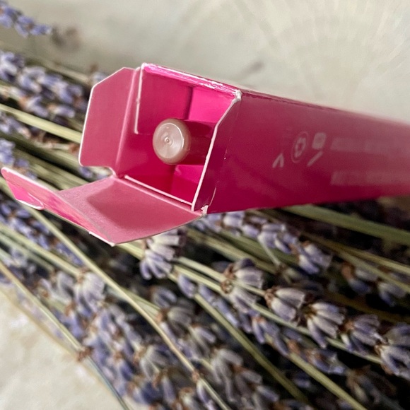 NIB JEFFREE STAR | POSH SPICE Velour Lip Liner - Picture 6 of 6